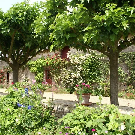 Vacation With Garden In Loire *