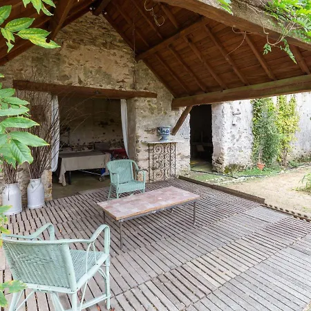 Vacation With Garden In Loire Holiday home *