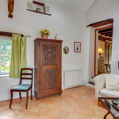 Vacation With Garden In Loire Holiday home Contigne